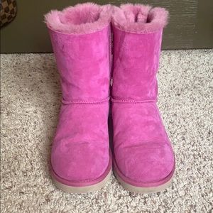 Pink uggs with bows